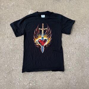 Flame Heart Dagger Christian Shirt Size Small